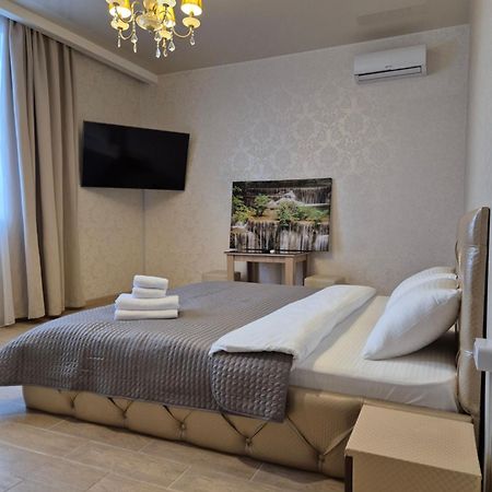 Гостьовий будинок Viktoriya Family 2 Country Complex Київ Екстер'єр фото