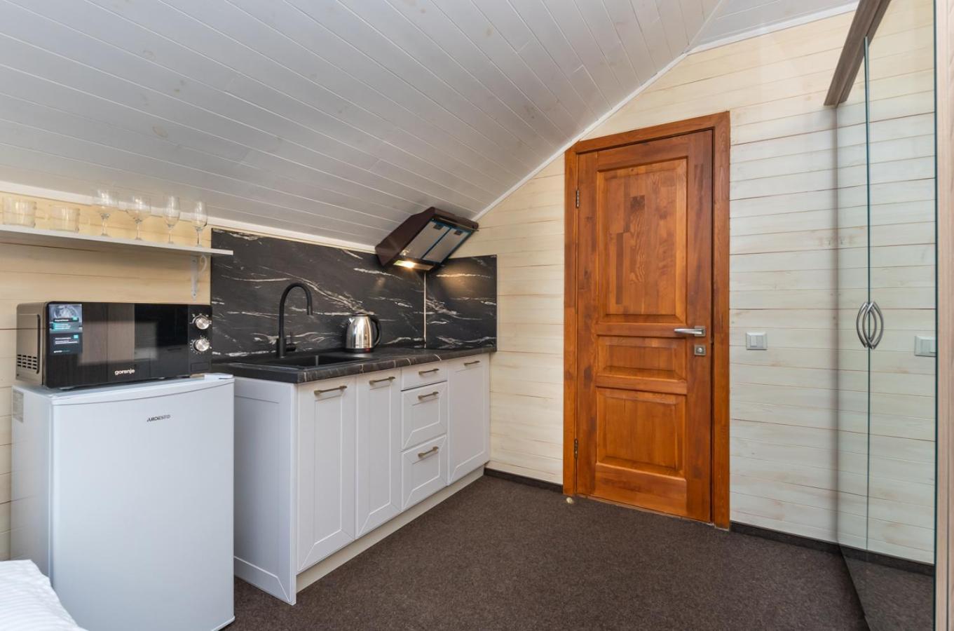 Гостьовий будинок Viktoriya Family 2 Country Complex Київ Екстер'єр фото
