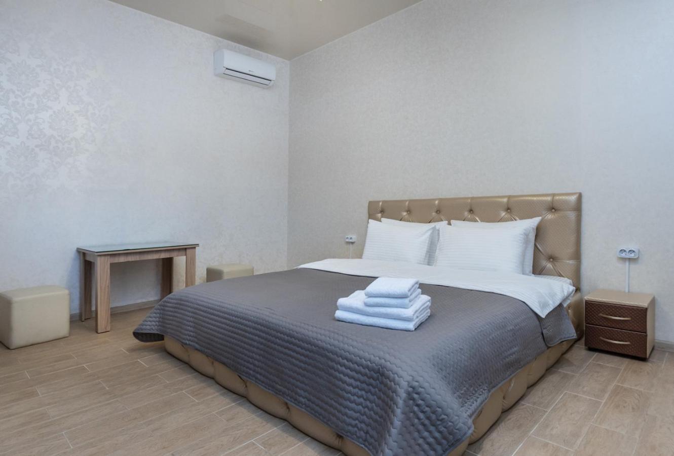 Гостьовий будинок Viktoriya Family 2 Country Complex Київ Екстер'єр фото